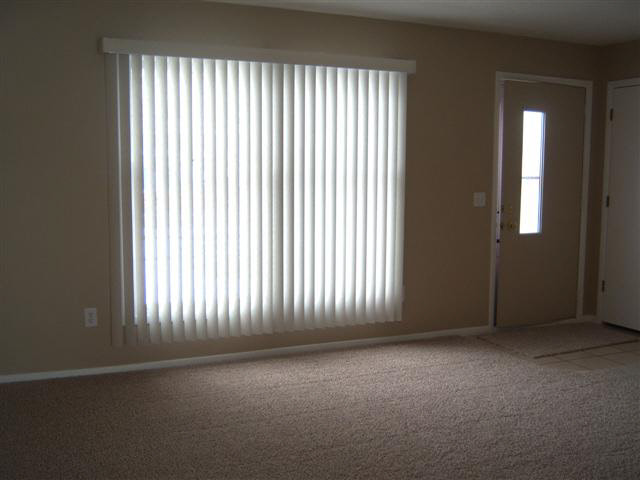 704 Huron Way, Auburn, IN 46706 photo 10