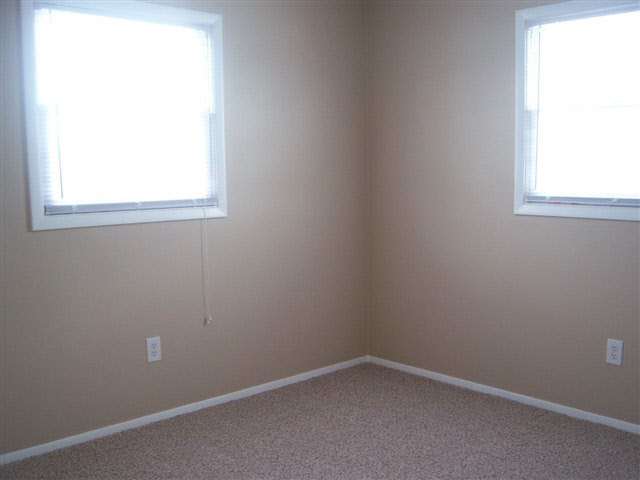 704 Huron Way, Auburn, IN 46706 photo 13