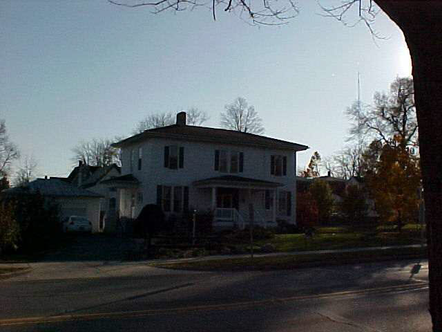 475 W Un, Waterloo, IN 46793 photo 4