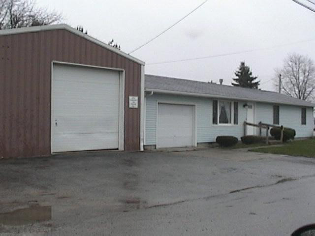100 Middle St, Waterloo, IN 46793 photo 2
