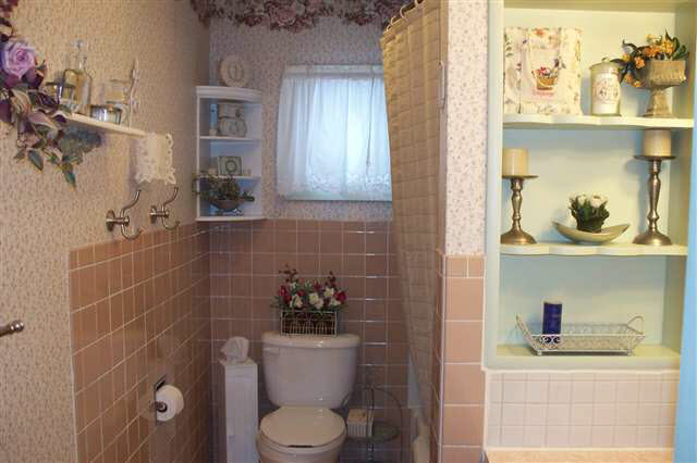 412 W Spring St, Lagrange, IN 46761 photo 6
