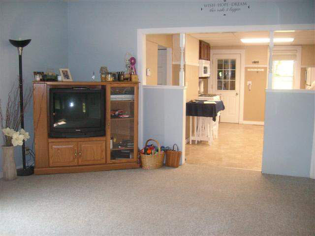 520 N York St, Albion, IN 46701 photo 6