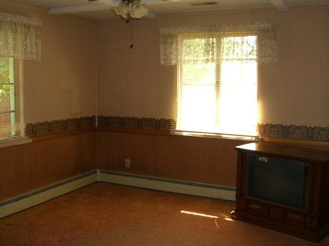 412 S Britton St, Garrett, IN 46738 photo 7