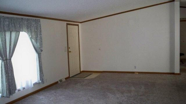 5780 N 050e, Howe, IN 46746 photo 3