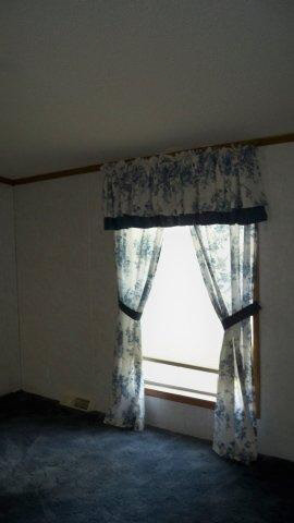 5780 N 050e, Howe, IN 46746 photo 12