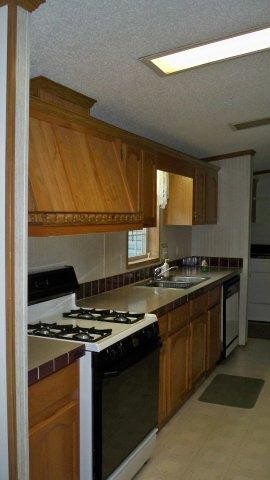 5780 N 050e, Howe, IN 46746 photo 8