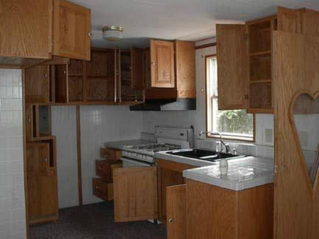 1570 N 200e, Lagrange, IN 46761 photo 3
