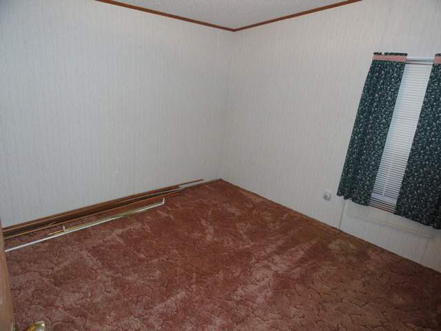 6724 State Road 8, Butler, IN 46721 photo 9