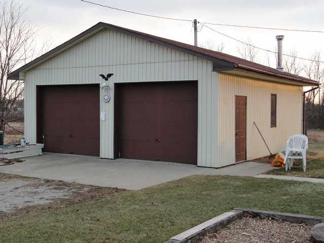 6724 State Road 8, Butler, IN 46721 photo 12
