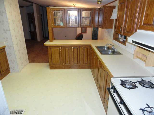 6724 State Road 8, Butler, IN 46721 photo 3