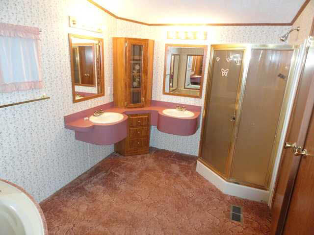 6724 State Road 8, Butler, IN 46721 photo 7