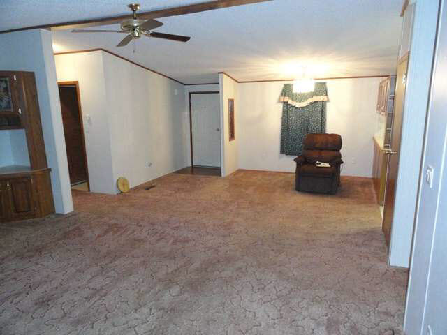 6724 State Road 8, Butler, IN 46721 photo 4