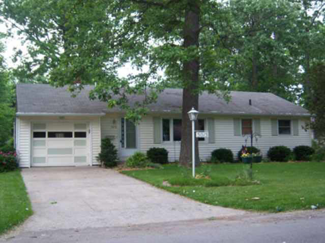 3013 Kenwood Ave, Fort Wayne, IN 46805 photo 1