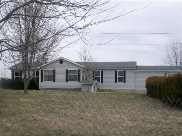 5850 N 200 W, Albion, IN 46701 photo 1