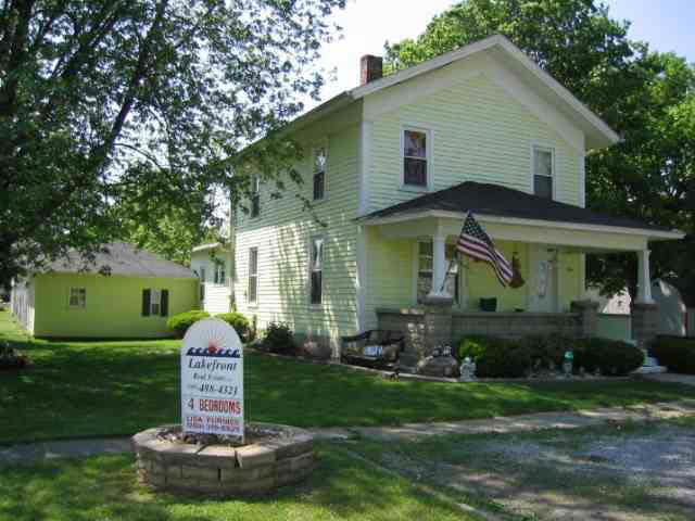 385 S Franklin, Waterloo, IN 46793 photo 1