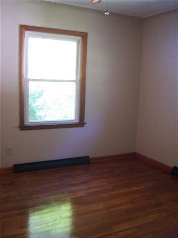 1014 E Warfield, Garrett, IN 46738 photo 8