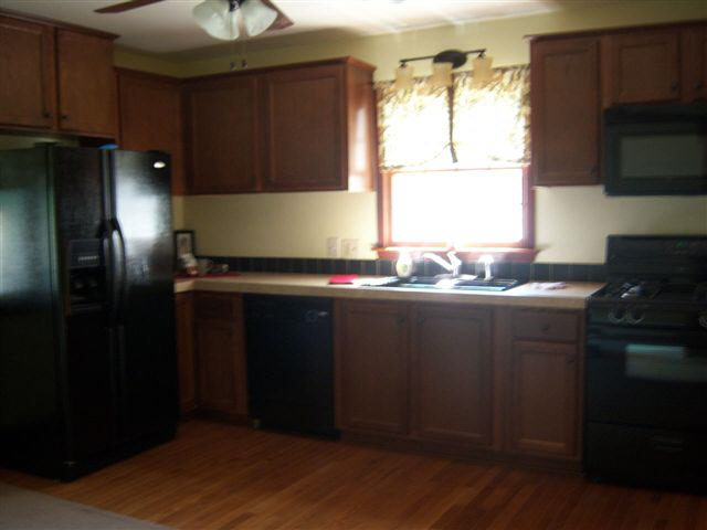 1014 E Warfield, Garrett, IN 46738 photo 11