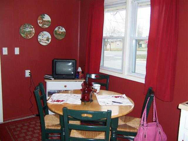 100 N Eckhart, Auburn, IN 46706 photo 8