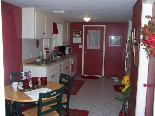 100 N Eckhart, Auburn, IN 46706 photo 11