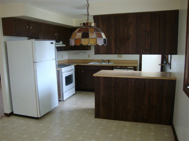 6311 Goodfellow Dr, Fort Wayne, IN 46835 photo 2