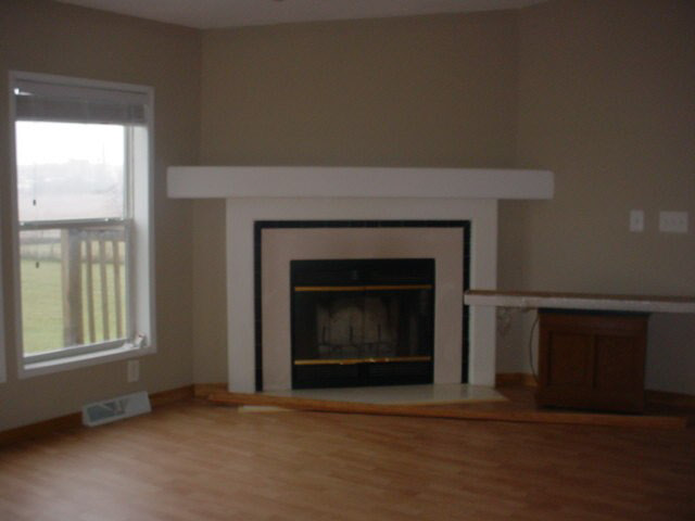 0220 S 100e, Lagrange, IN 46761 photo 3