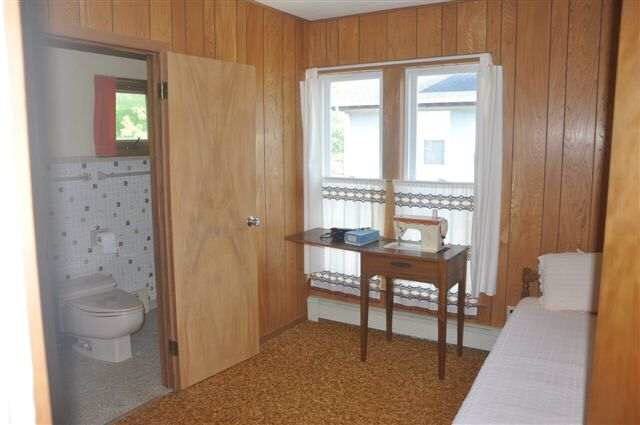 222 Babcock Ave, Topeka, IN 46571 photo 15