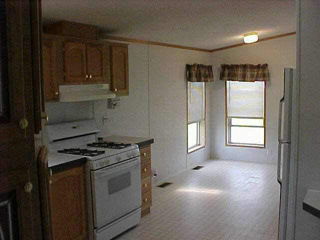 7685 E 750 N, Howe, IN 46746 photo 6