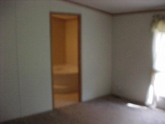 7685 E 750 N, Howe, IN 46746 photo 7
