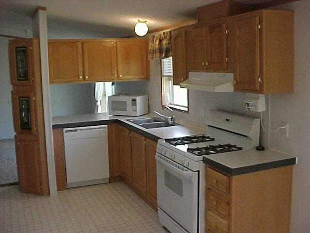 7685 E 750 N, Howe, IN 46746 photo 3