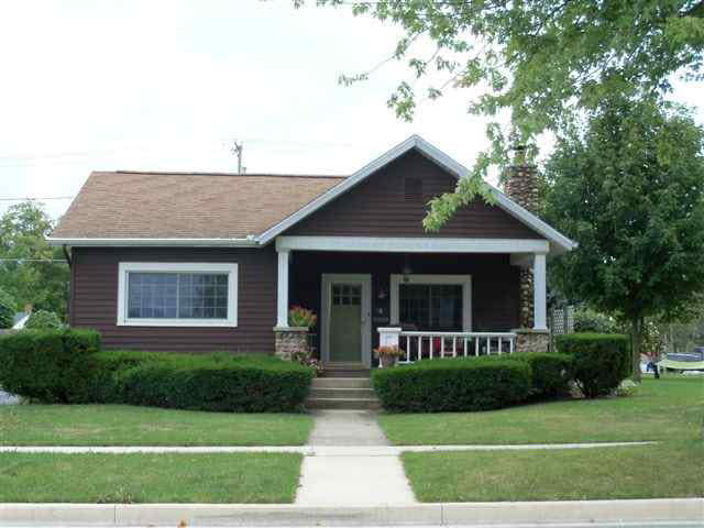 707 Grand St, Ligonier, IN 46767 photo 1