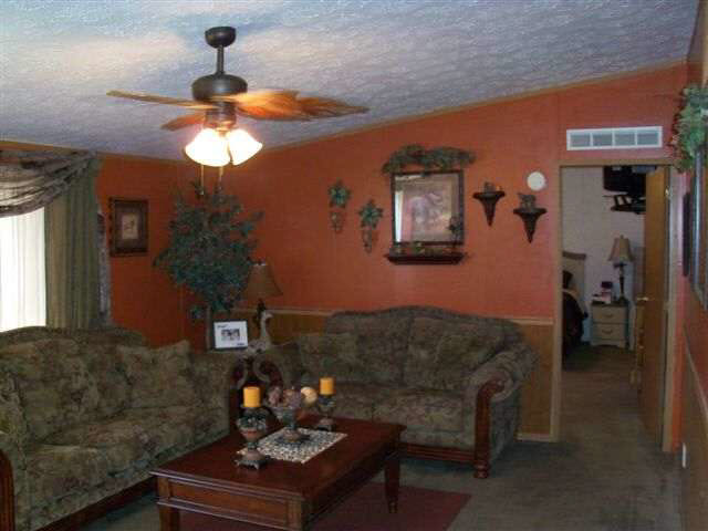 7195 N 290 W, Wawaka, IN 46794 photo 4