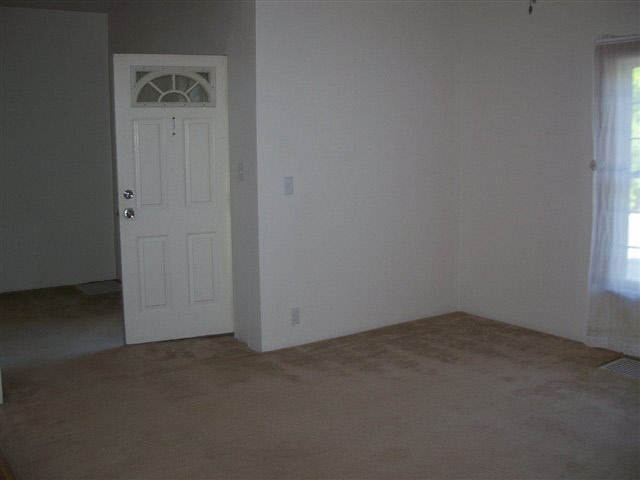 414 W Spring St, Lagrange, IN 46761 photo 6
