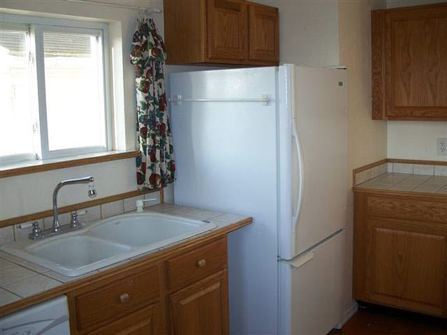 414 W Spring St, Lagrange, IN 46761 photo 10