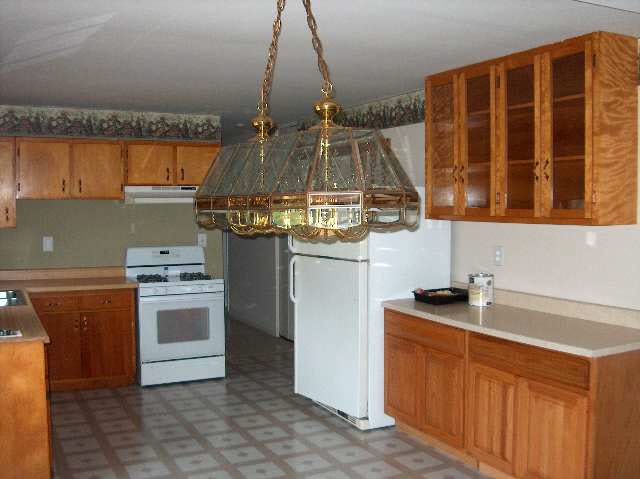 1765 E 250 N, Lagrange, IN 46761 photo 2
