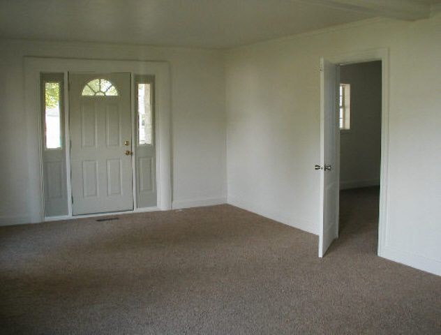 212 Yoder St, Topeka, IN 46571 photo 5