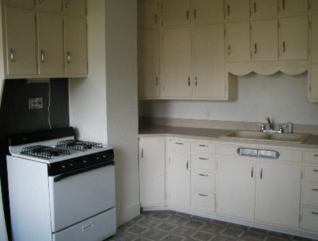 212 Yoder St, Topeka, IN 46571 photo 4