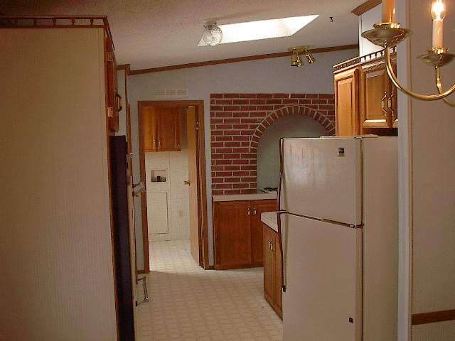205 Union St, Ashley, IN 46705 photo 5