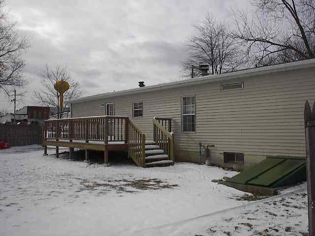 205 Union St, Ashley, IN 46705 photo 2