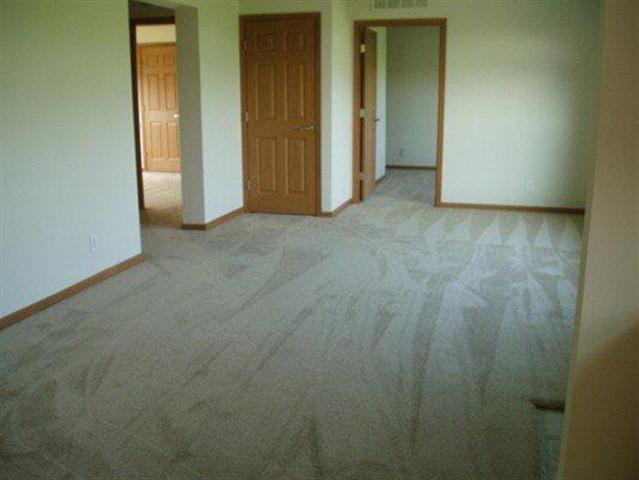 1087 E North St, Ligonier, IN 46767 photo 24