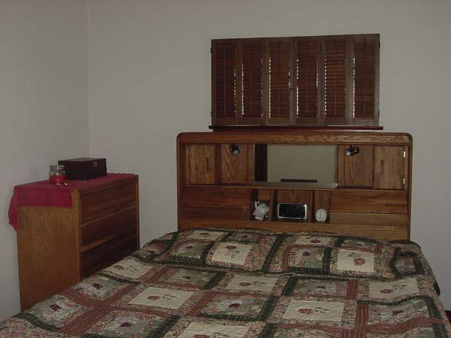 414 E Hazel St, Albion, IN 46701 photo 7
