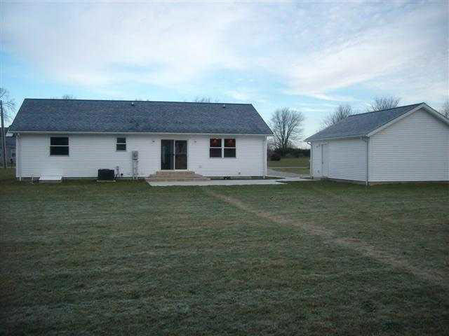 3325 W Quiet Rd, Albion, IN 46701 photo 3