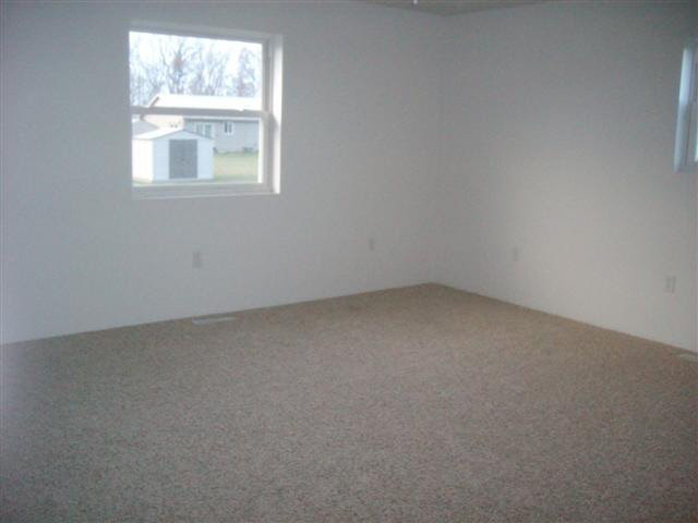 3325 W Quiet Rd, Albion, IN 46701 photo 16