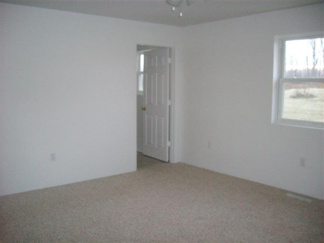 3325 W Quiet Rd, Albion, IN 46701 photo 6