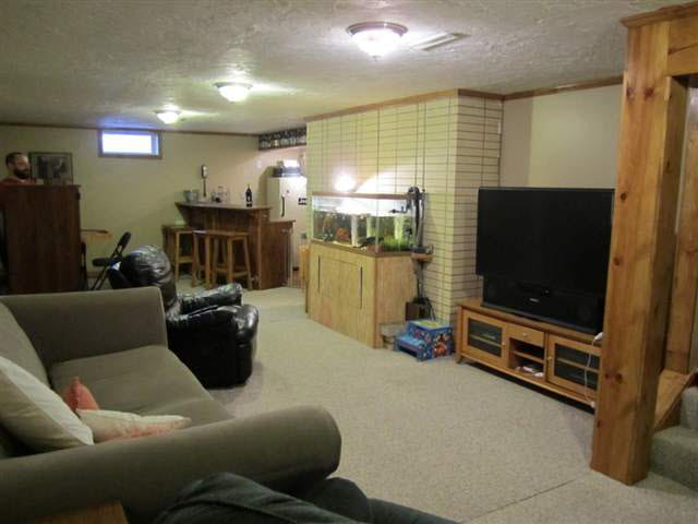 109 Orchard Dr, Auburn, IN 46706 photo 17