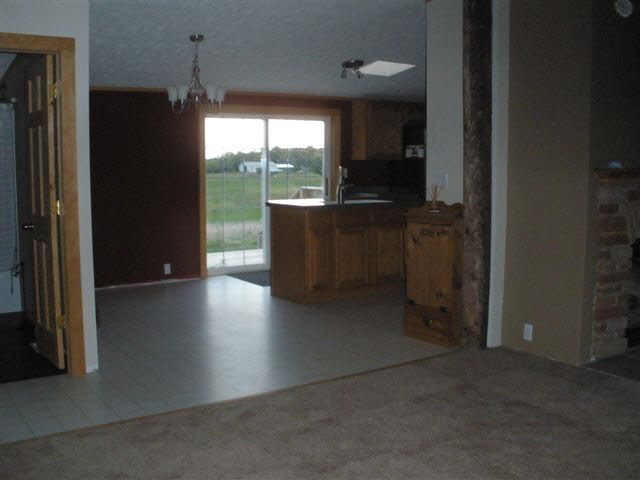 3278 S 600 W, Pleasant Lake, IN 46779 photo 4