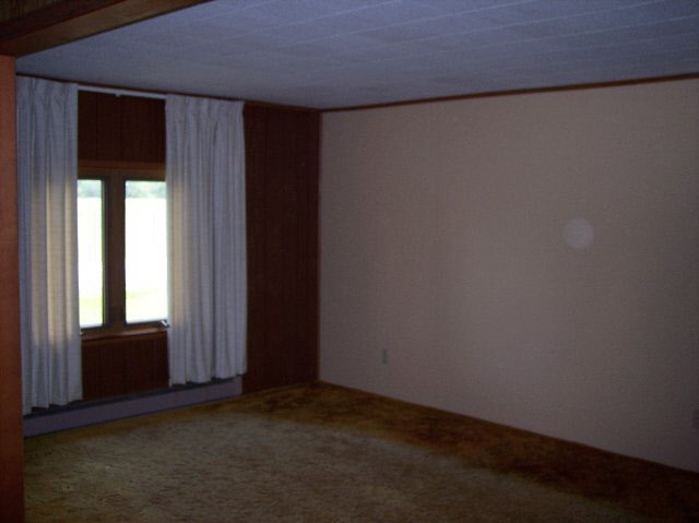 16407 Auburn Rd, Huntertown, IN 46748 photo 9