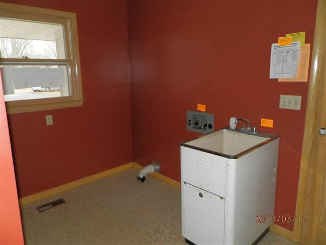 1120 E 480 N, Howe, IN 46746 photo 18