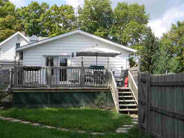 312 N Main St, Topeka, IN 46571 photo 6