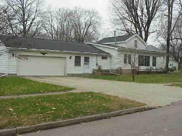 212 N Mtn, Lagrange, IN 46761 photo 3