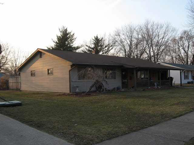 7320 Clemson Dr, Fort Wayne, IN 46819 photo 1